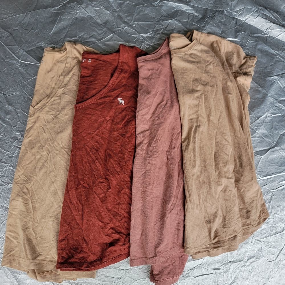 Abercrombie & Fitch t-shirt - Picture 2 of 7